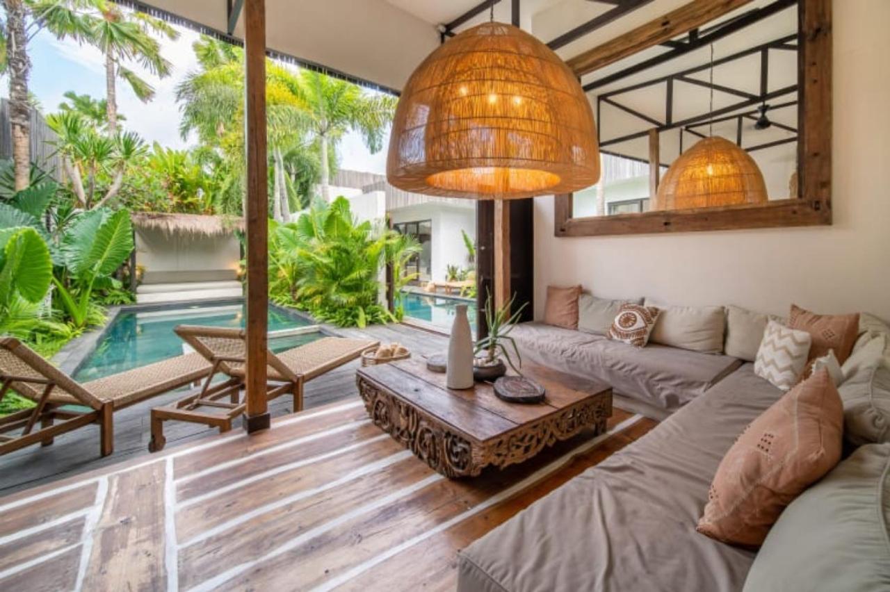 Villa Yogi Surf 2 Canggu ภายนอก รูปภาพ