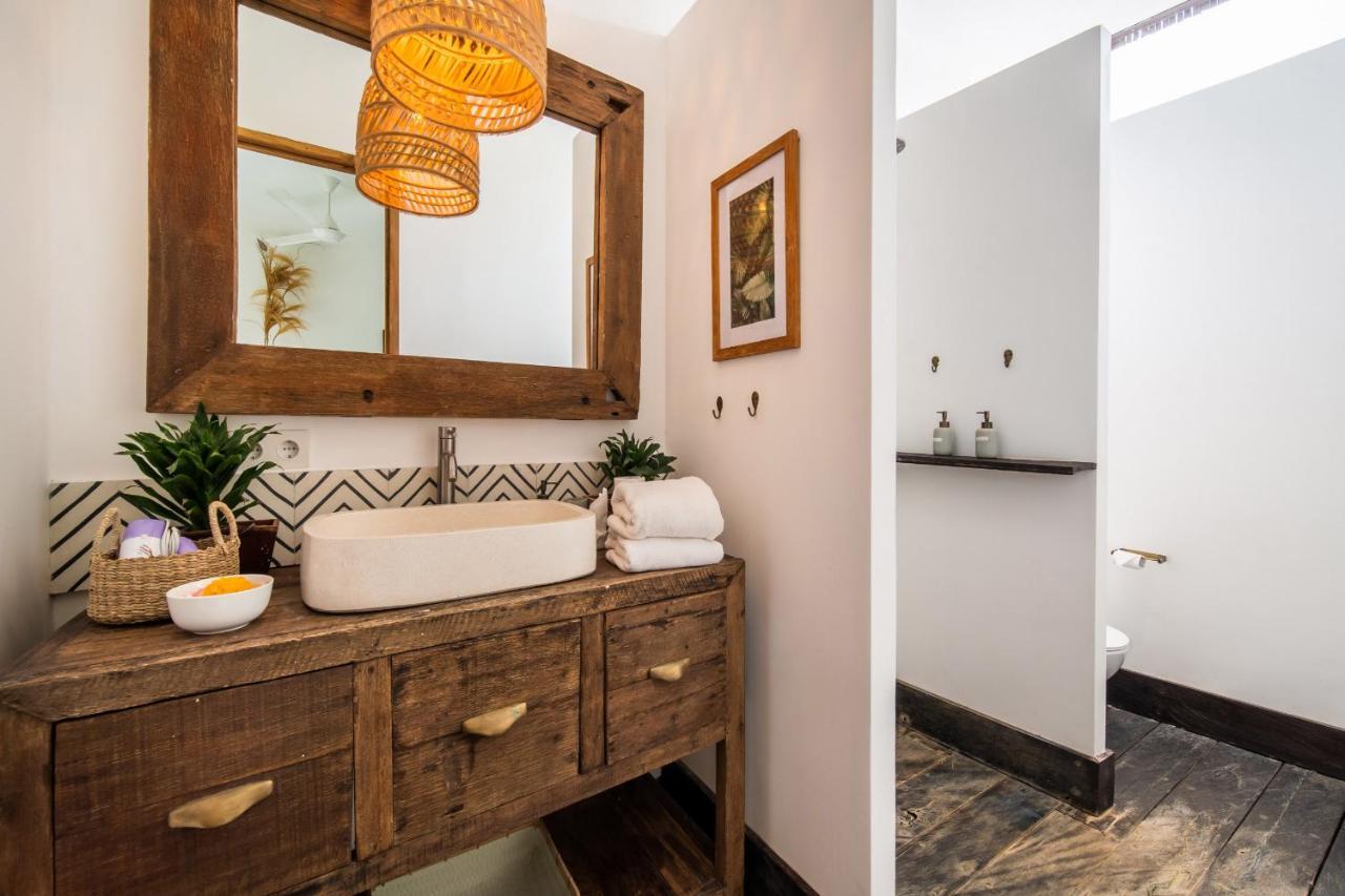 Villa Yogi Surf 2 Canggu ภายนอก รูปภาพ